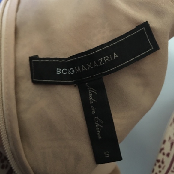 BCBGMAXAZRIA Beautiful Printed Ladies Dress Size Small - Picture 4 of 5